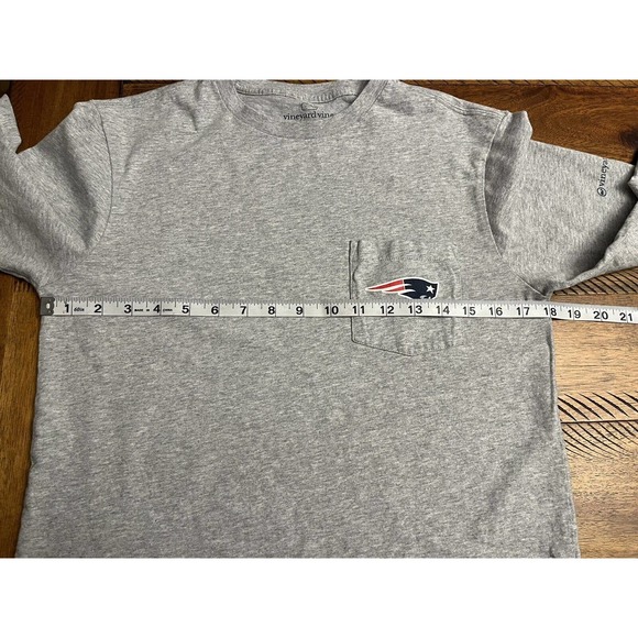 NEW ENGLAND PATRIOTS Vineyard Vines NFL XS Long Sleeve T Shirt FOXBORO Rare Find - Picture 6 of 8